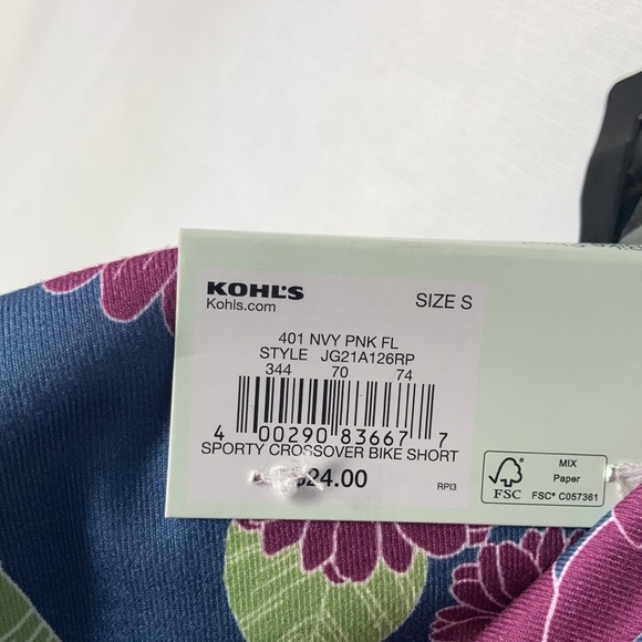 So sporty floral cut out top & high rise bike short size S juniors - Picture 17 of 17